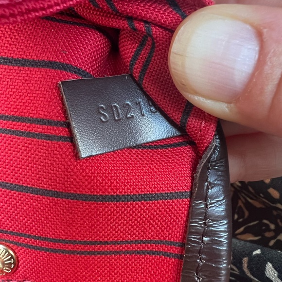 Louis Vuitton Neverfull MM DE - Picture 10 of 17